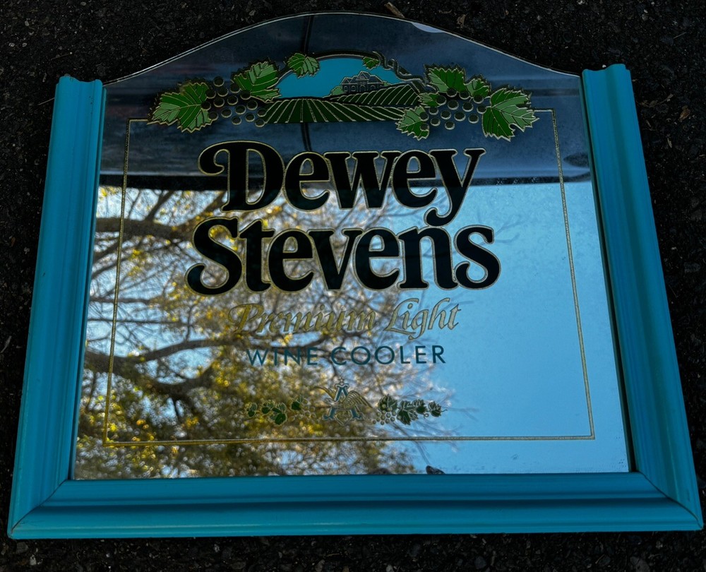 DEWEY STEVENS PREMIUM LIGHT WINE COOLER BAR MIRROR FRAMED 17”X 15”