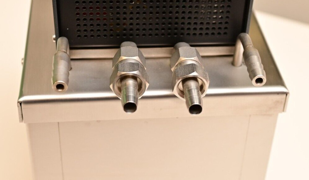 Huber Polystat cc3 Mini Benchtop Circulating Heating Water Bath Model CC S3