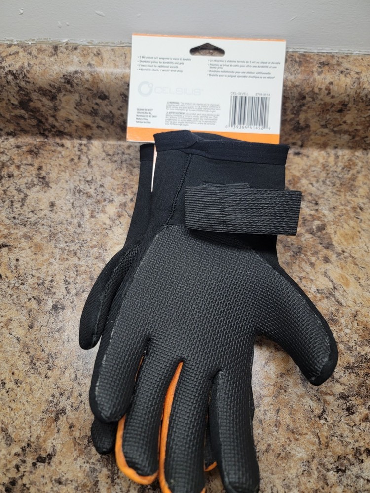 NEW Celsius Neoprene Gloves Size Large