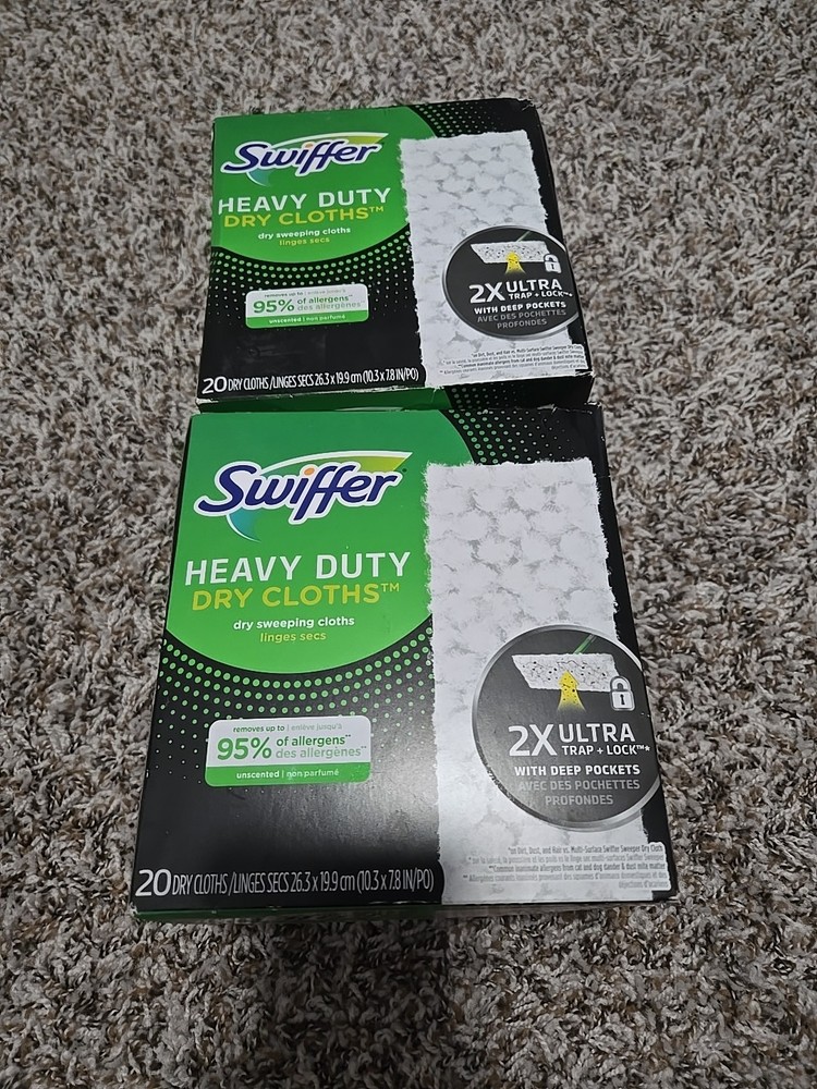 Swiffer 20-Count HEAVY DUTY Dry Sweeping Cloths Multi Surface. Box damaged. Lot