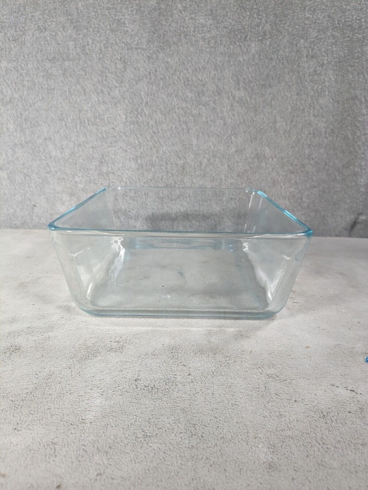 Pyrex Rectangular Food Storage Container Clear Glass 2.75Qt - No Lid