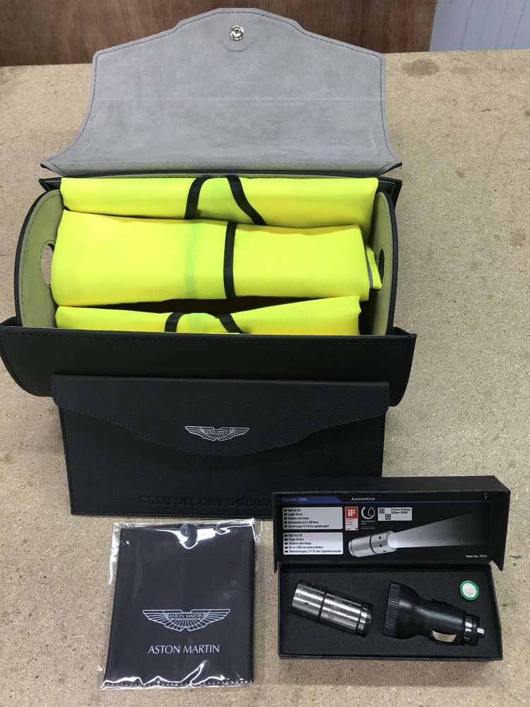 Aston Martin Drivers Touring Pack