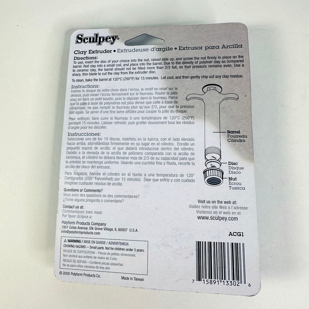 Sculpey Clay Extruder with 19 Interchangeable Discs