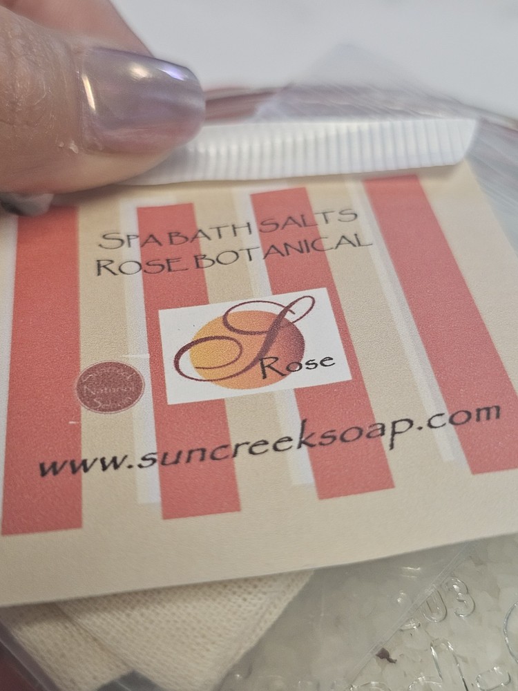 Handmade Spa Bath Salts With Rose Botanical B