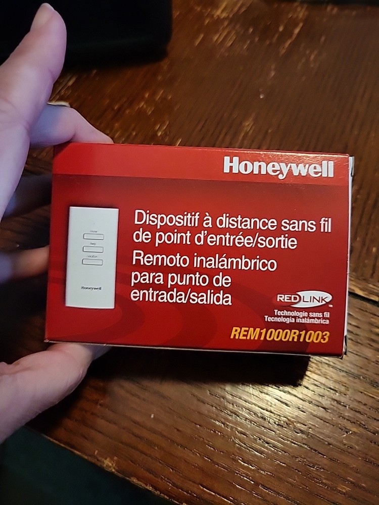 Honeywell REM1000R1003 RedLINK Wireless Entry/Exit Remote NEW
