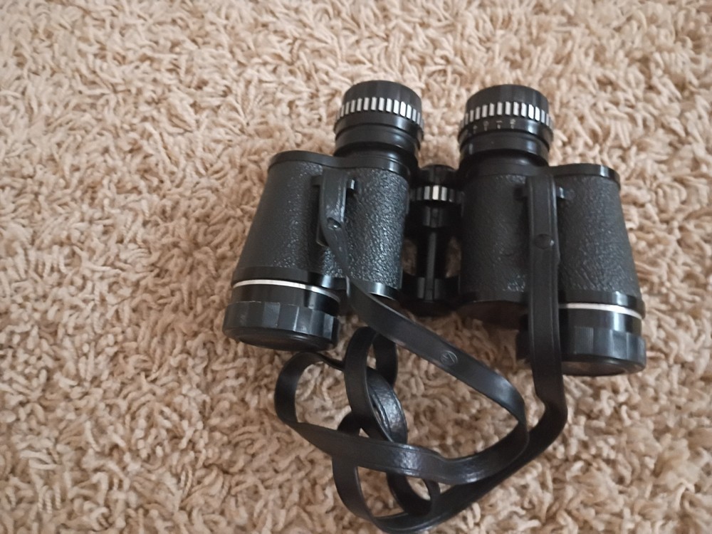 sans & streiffe binoculars with case vintage good condition