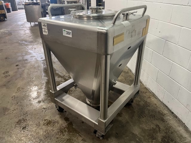 SS 10 CF Charge Tote Bin