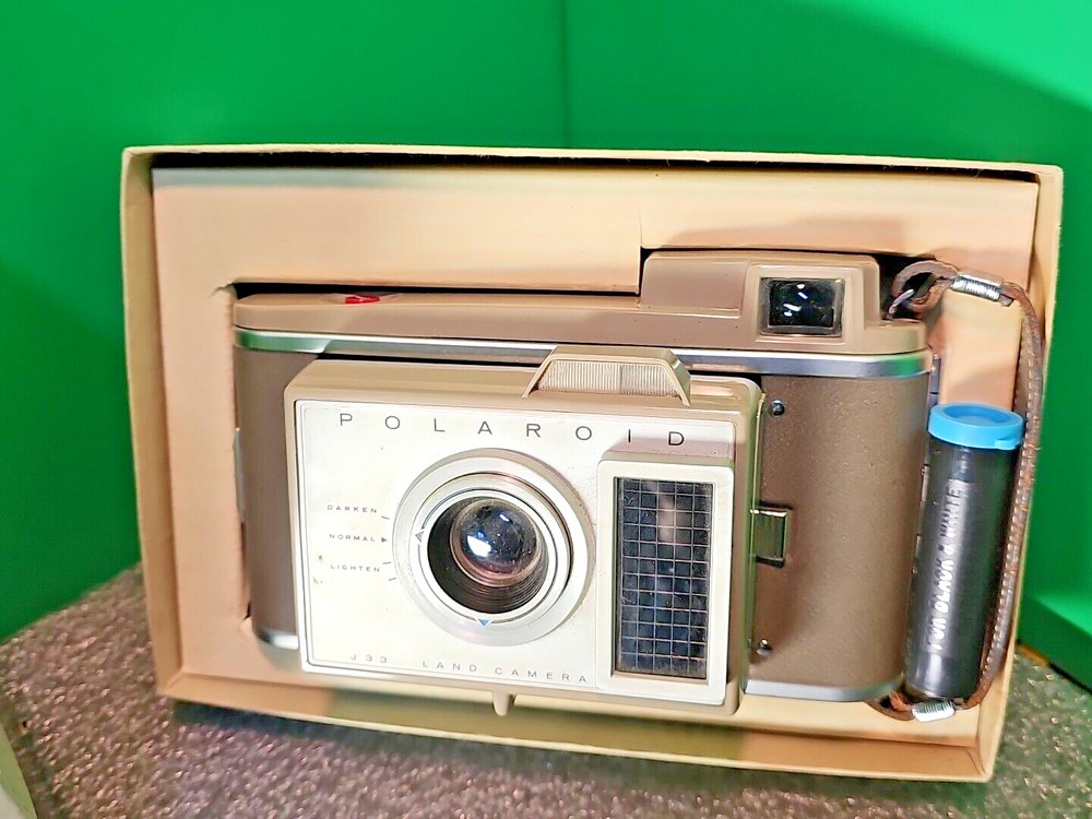 Polaroid J33 Land Camera with Original Box
