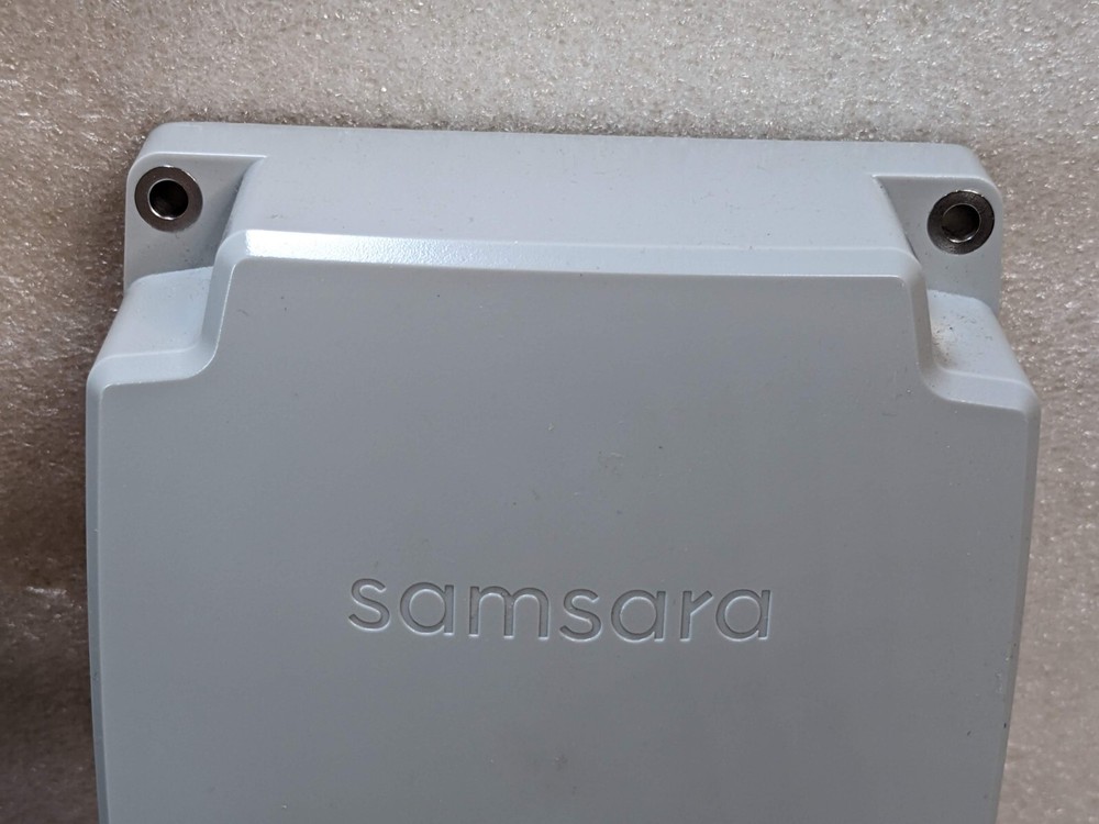 Samsara AG46P - Powered IoT Gateway Kit with Cabling Assembly Protect Assets GPS