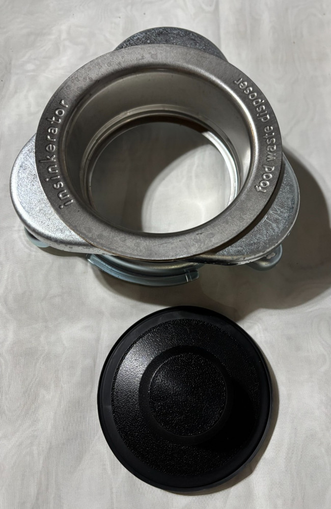NEW Insinkerator Garbage Disposal Sink Flange Mounting Ring w/ Stopper