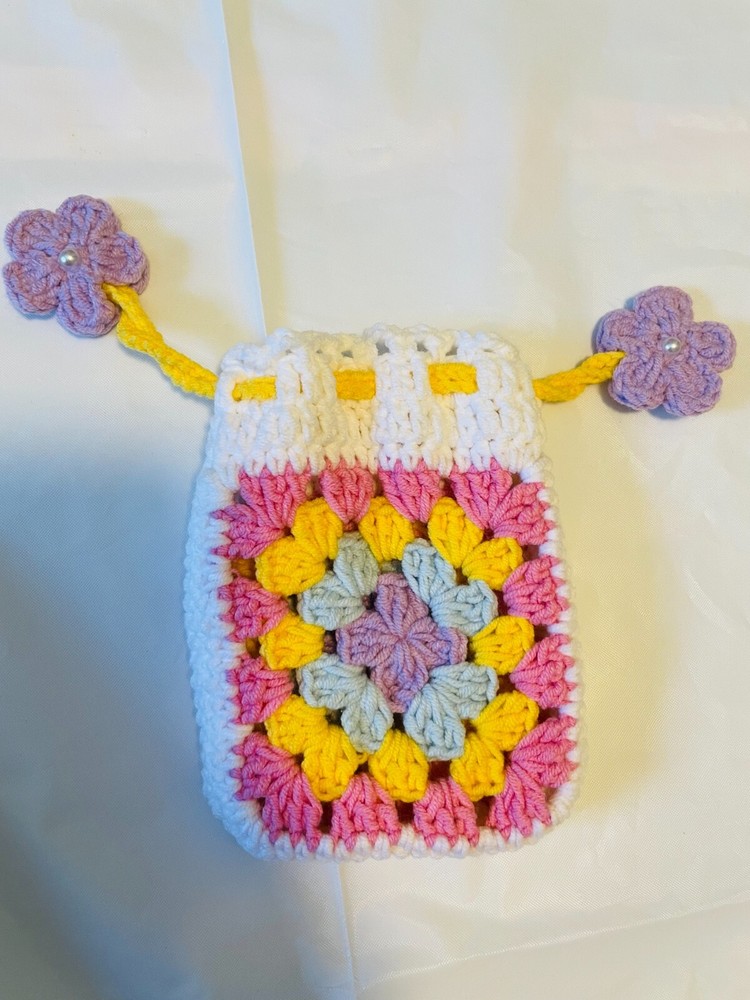 Crochet drawstring bag