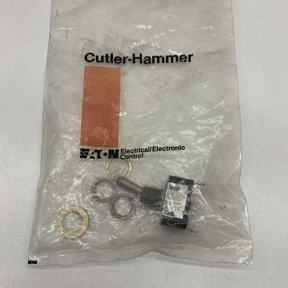 Eaton Cutler Hammer ST42D On-Momentary Toggle Switch 1-Pole