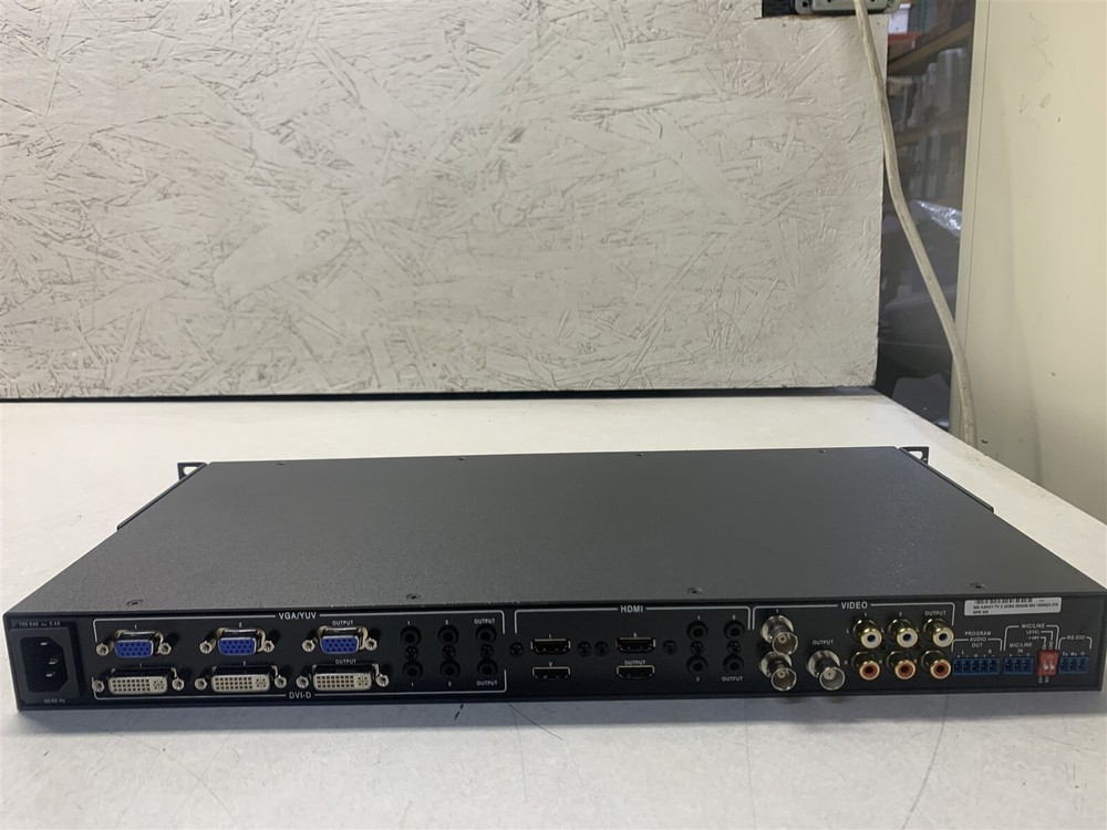 EXTRON DIGITAL MEDIA PRESENTATION SWITCHER 409