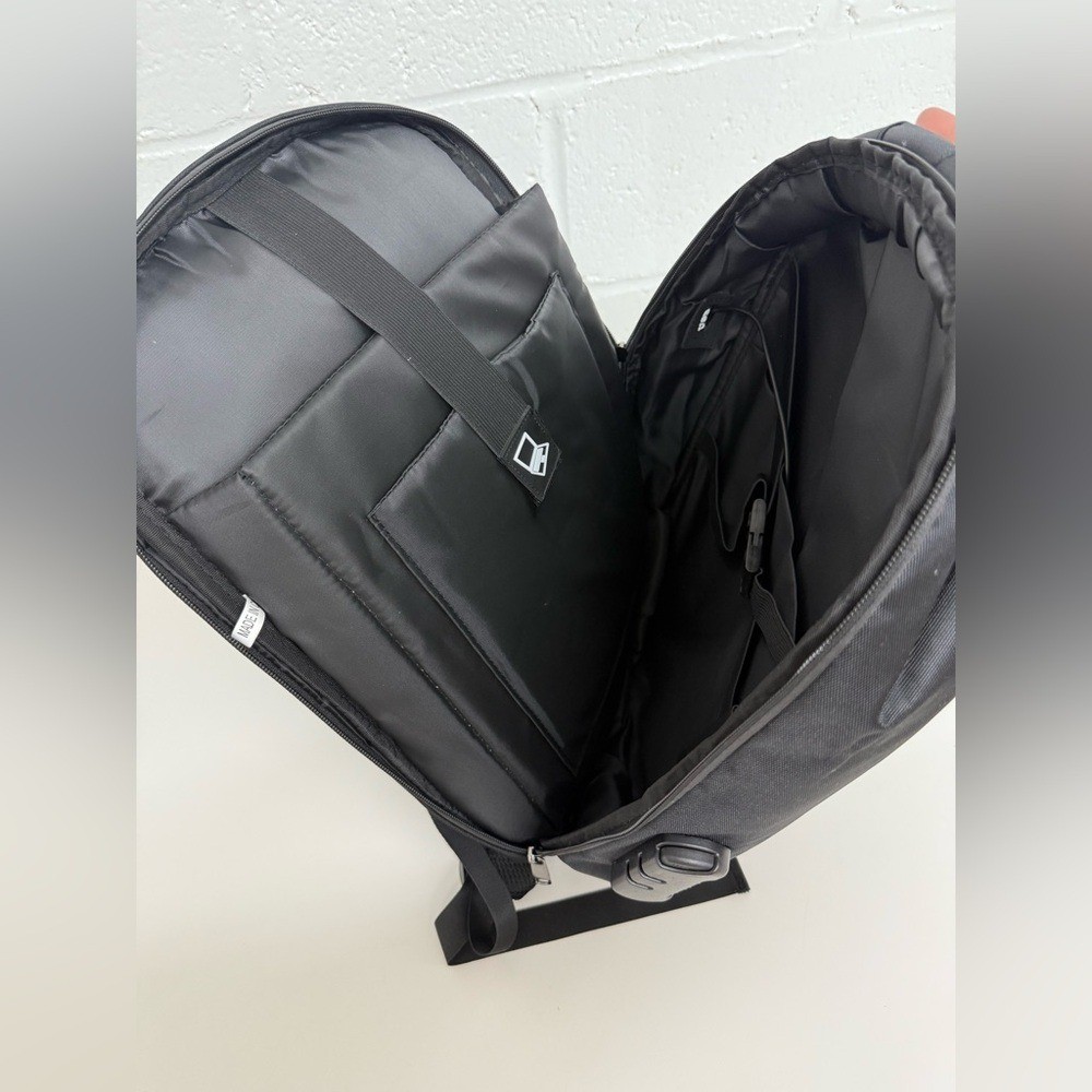 Hard shell Glossy Black Gaming Laptop Backpack