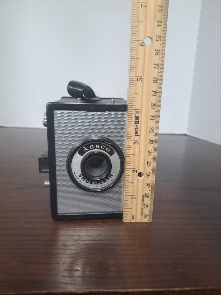 Vintage Ansco Shur Flash Box Camera UNTESTED