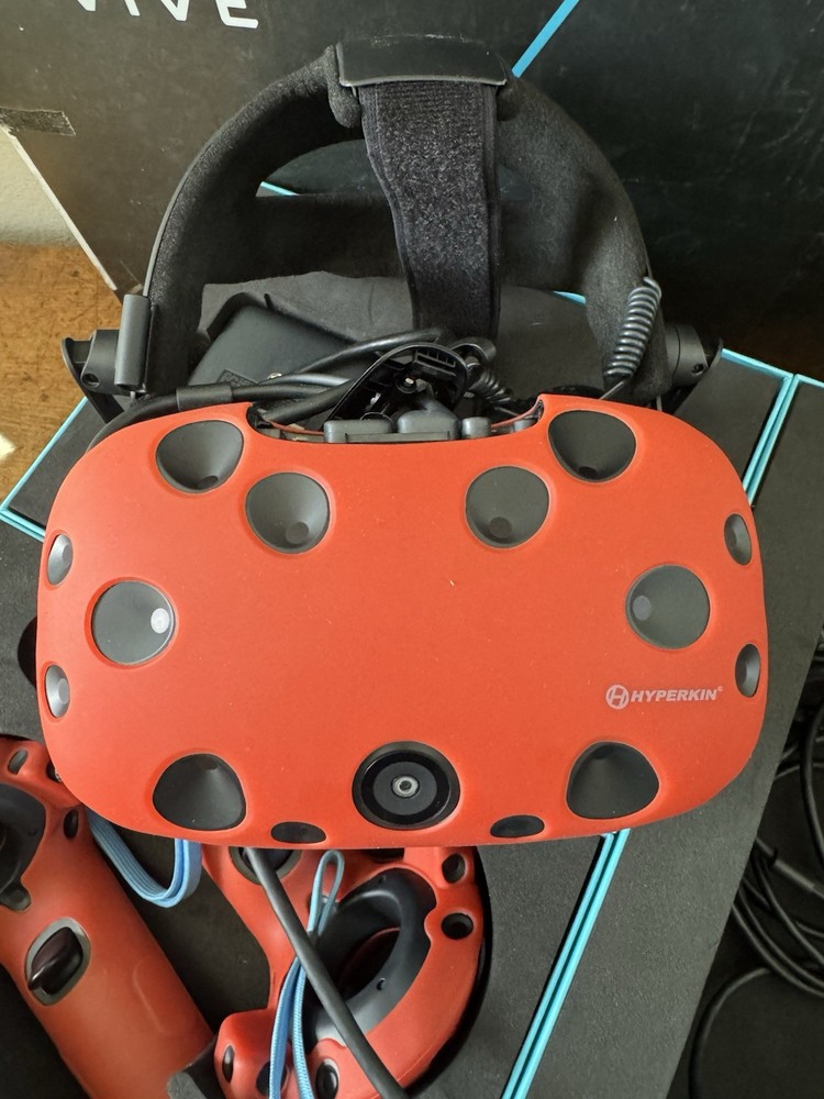 HTC Vive Virtual Reality VR Full System