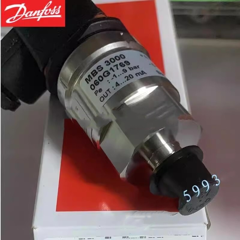 1pcs Danfoss Pressure Transmitter Sensor MBS3000 -1~9bar 060G1769