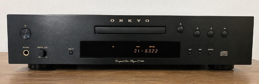 Onkyo Icon C-30 Single-disc CD player Black)
