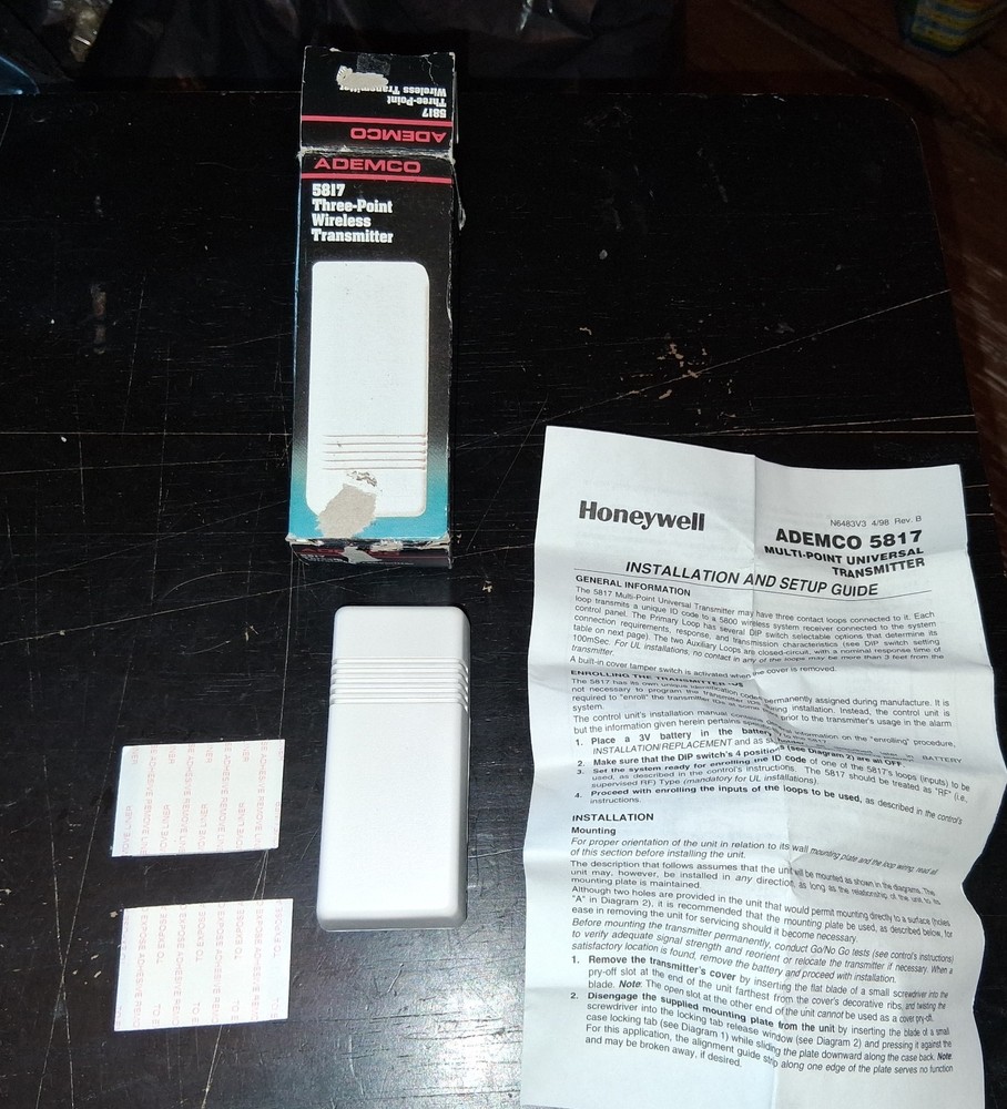 Pair (2) Ademco (Honeywell) Three Point Wireless Transmitter #5817