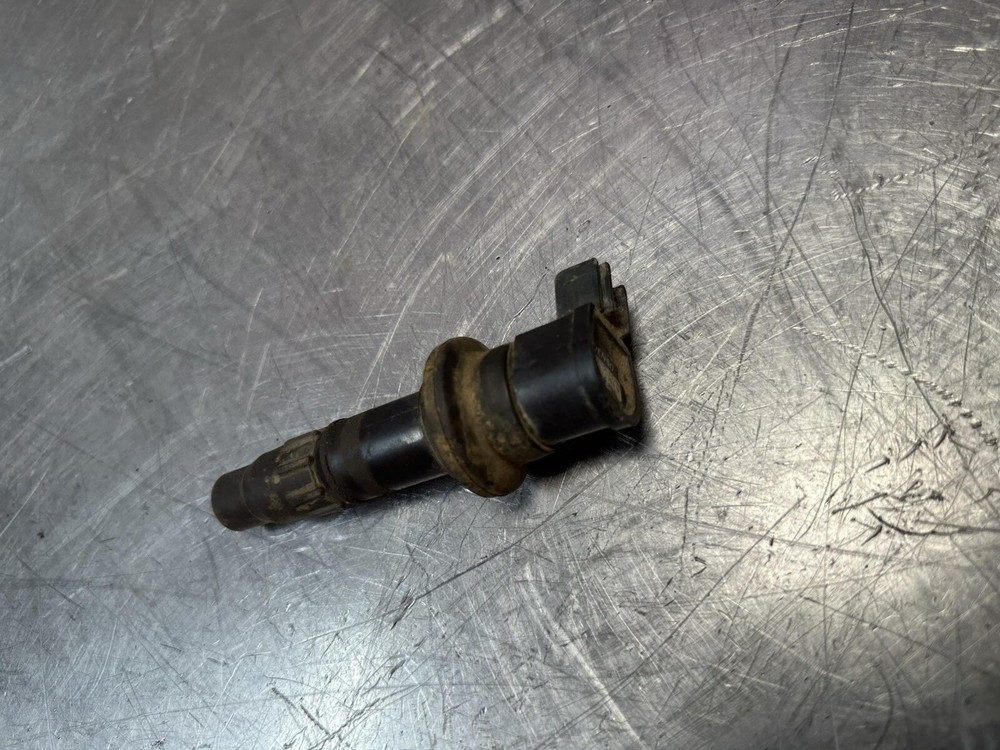 04-13 Yamaha yfz450 ignition coil spark plug boot