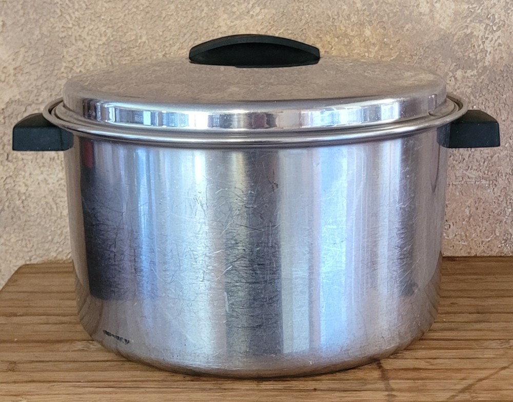 Flint Ekco 5 Piece Cookware Set