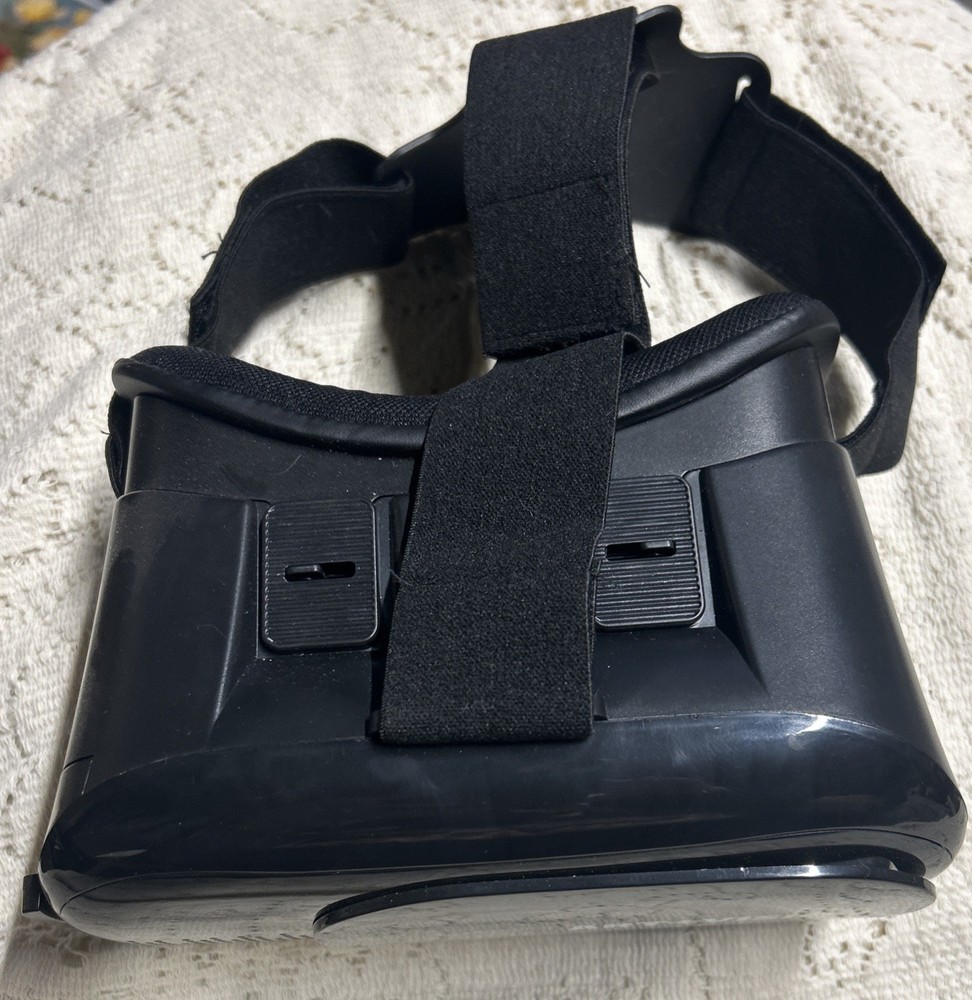 Art + Vision VR Smartphone Headset