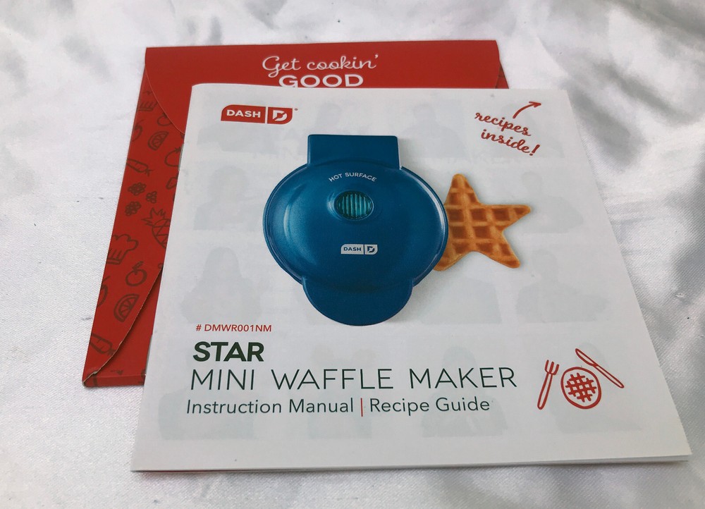 Dash Star Mini 4" Waffle Maker Blue-model DMWR001NM