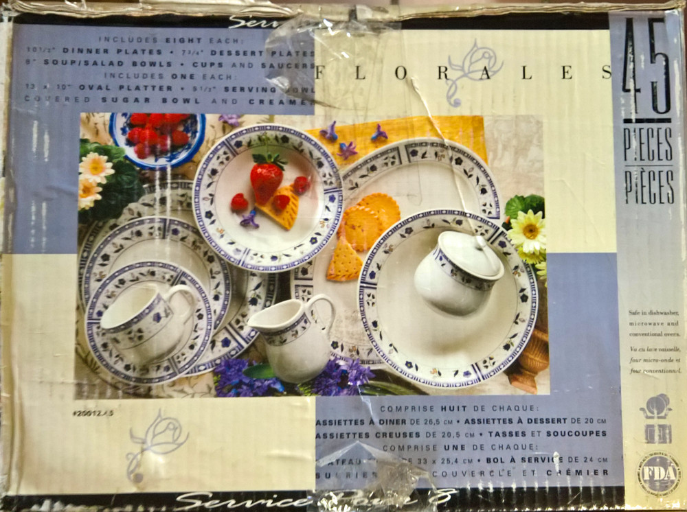 Everyday Gibson - Florales Dinnerware