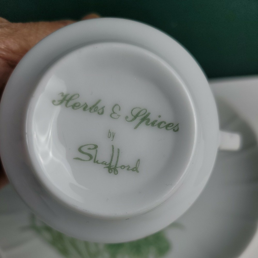 Herbs & Spices Shafford - Snack Plate and Cup Set