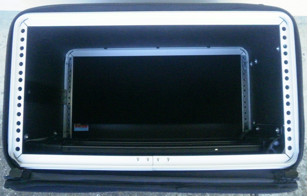 Gator Case Lightweight Rack Bag Pull Handle & Wheels 4U Rack GR-RACKBAG-4UW