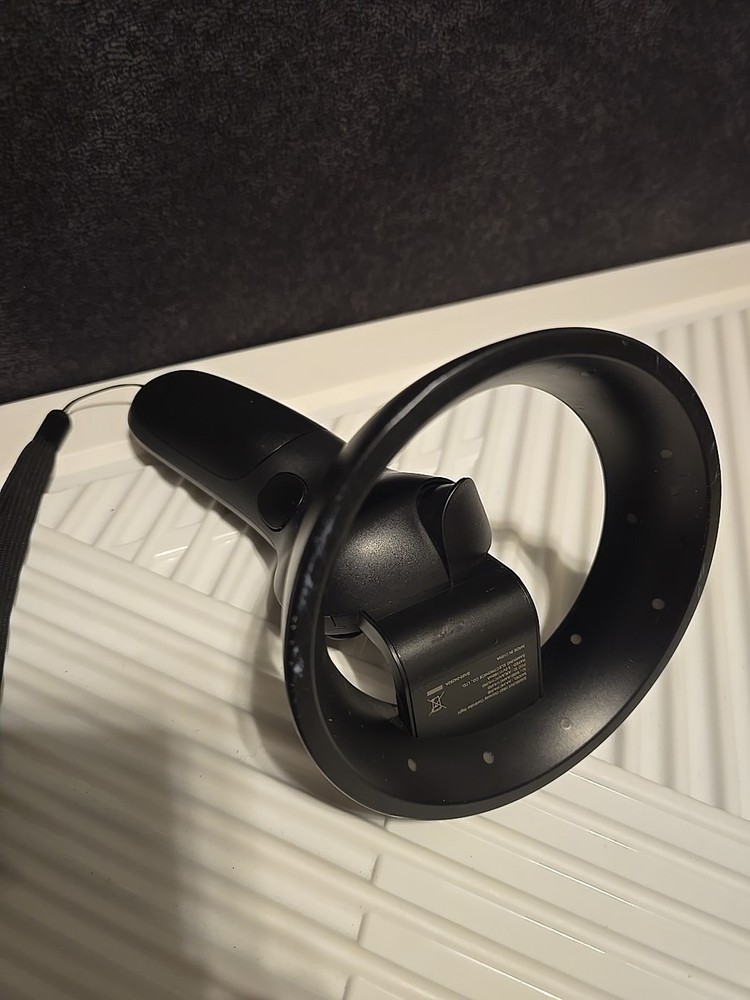 Samsung HMD hand controller Right hand only AA-HC1HURB