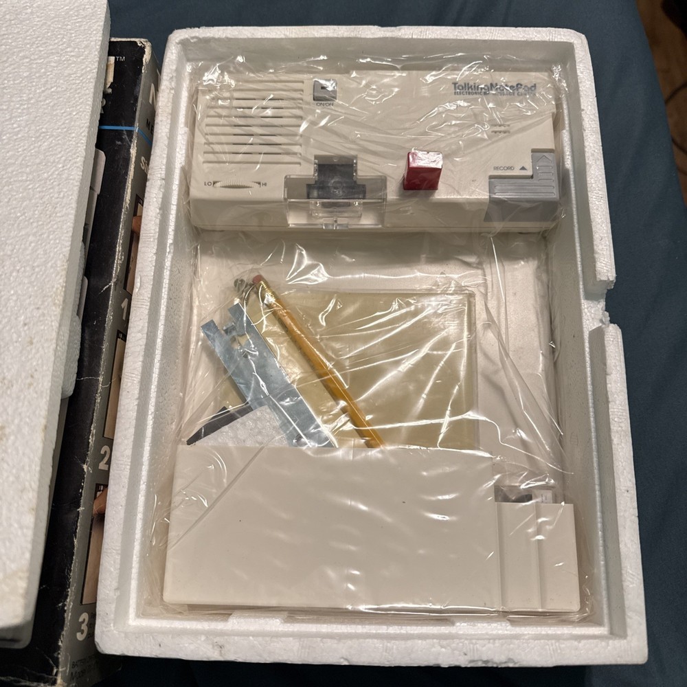 Vtg Talking Notepad Electronic Message Center Note Pad Pencil New Open Box