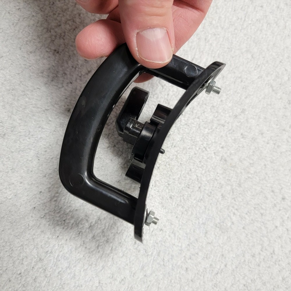 ORIGINAL - LOCKING LATCH SIDE HANDLE Crock-Pot Slow Cooker MODEL # SCCPVL400-S
