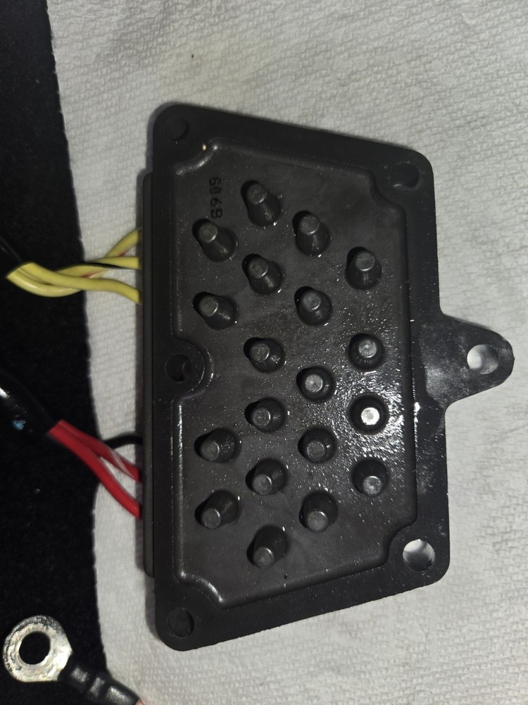 New Mercury Voltage Regulator Pn# 8M0088351