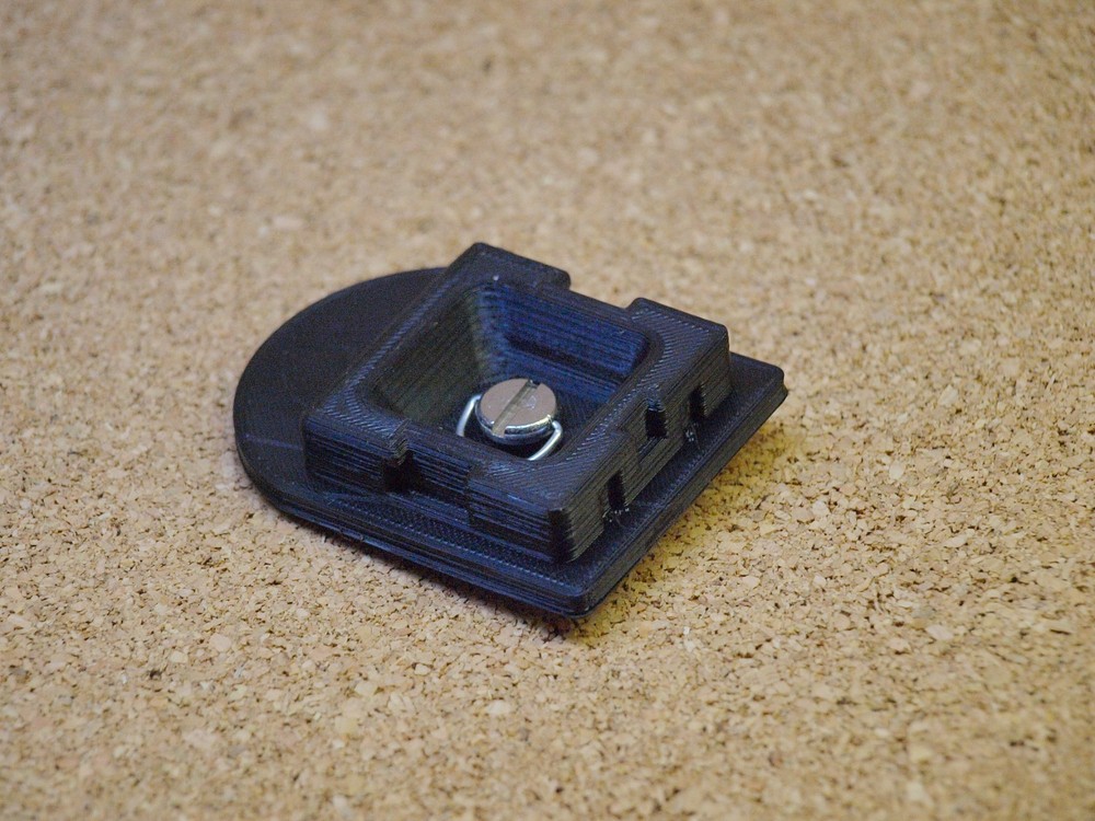Quick release plate for tripod, Vanguard QS-03 replacement