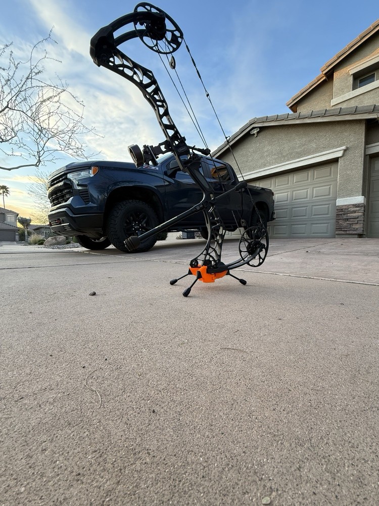 New 2026 Compound Bow Kick Stand (read description)