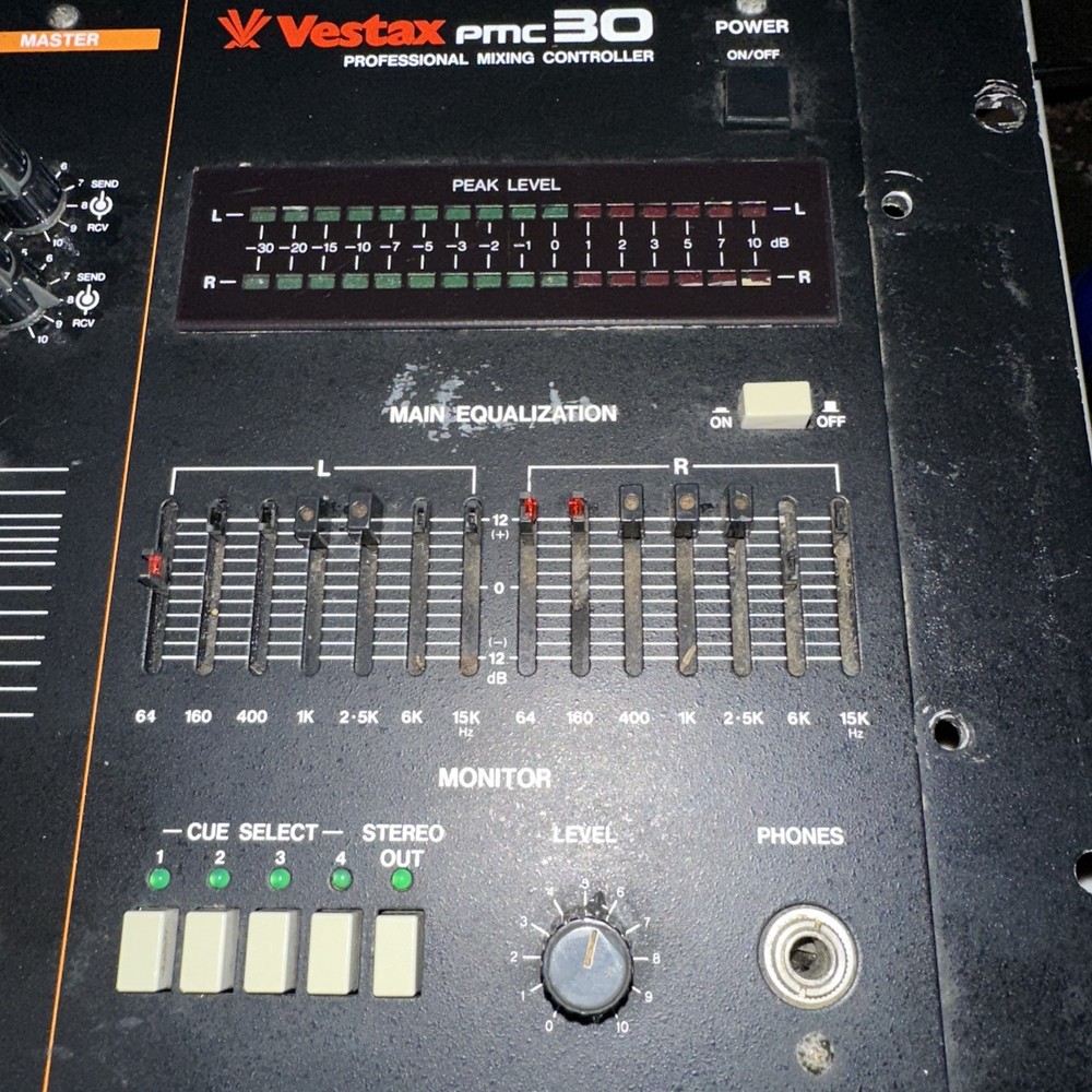 Vestax Professional Mixing Controller PMC-30 READ DESCRIPTION!!!