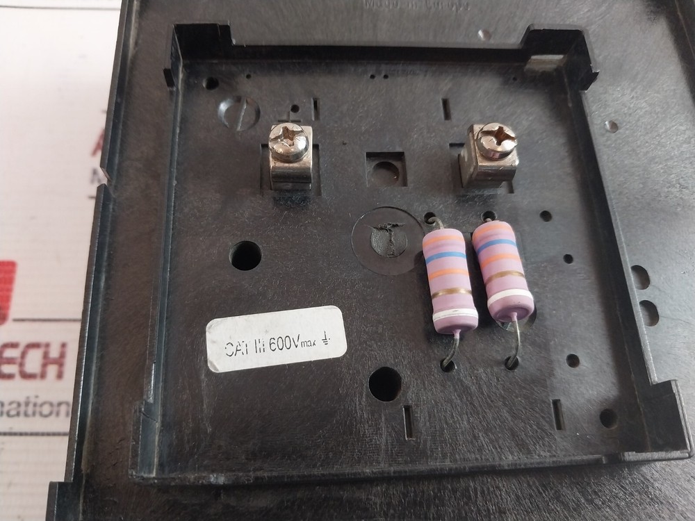 0-600 V Analog Voltmeter