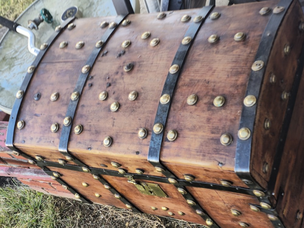 Jenny LIND STAGECOACH TRUNK