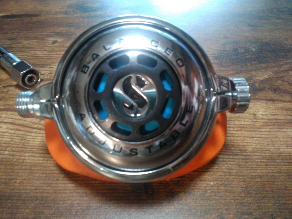 Vintage Scubapro Balanced Adjustable Second-Stage 2902748, Good Cndition.