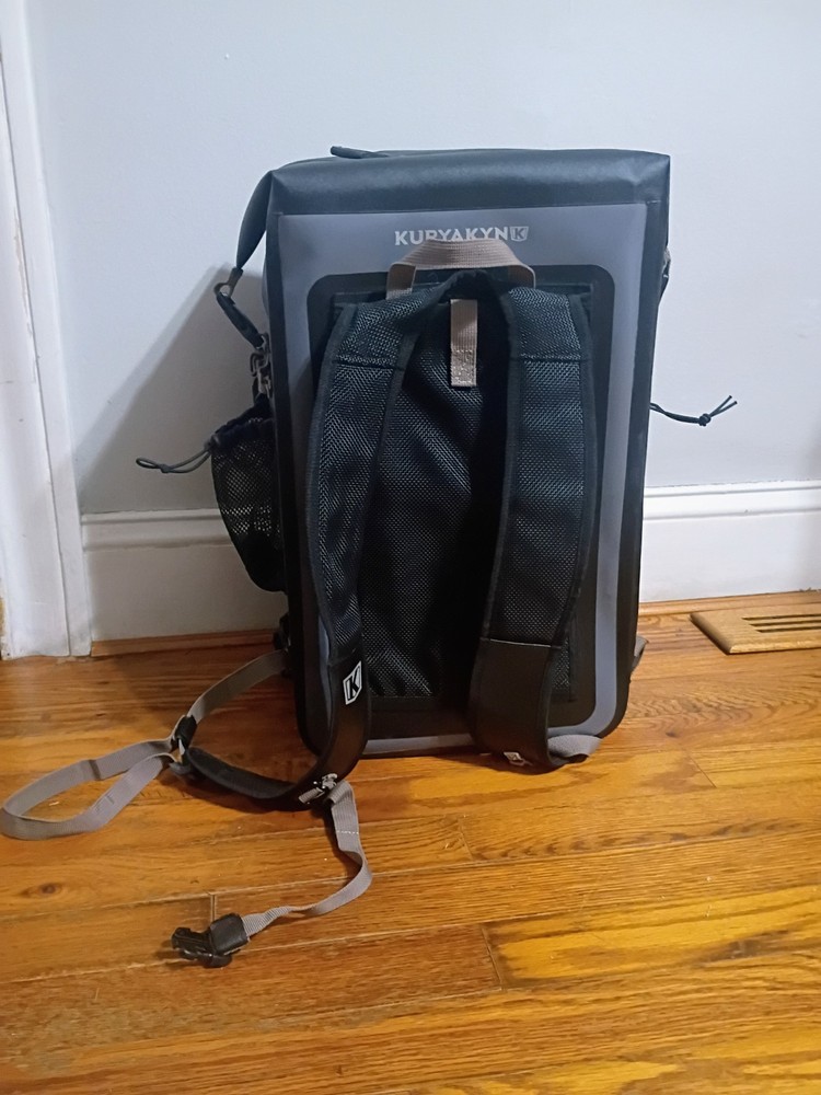 Kuryakyn Torke 25L Dry Backpack