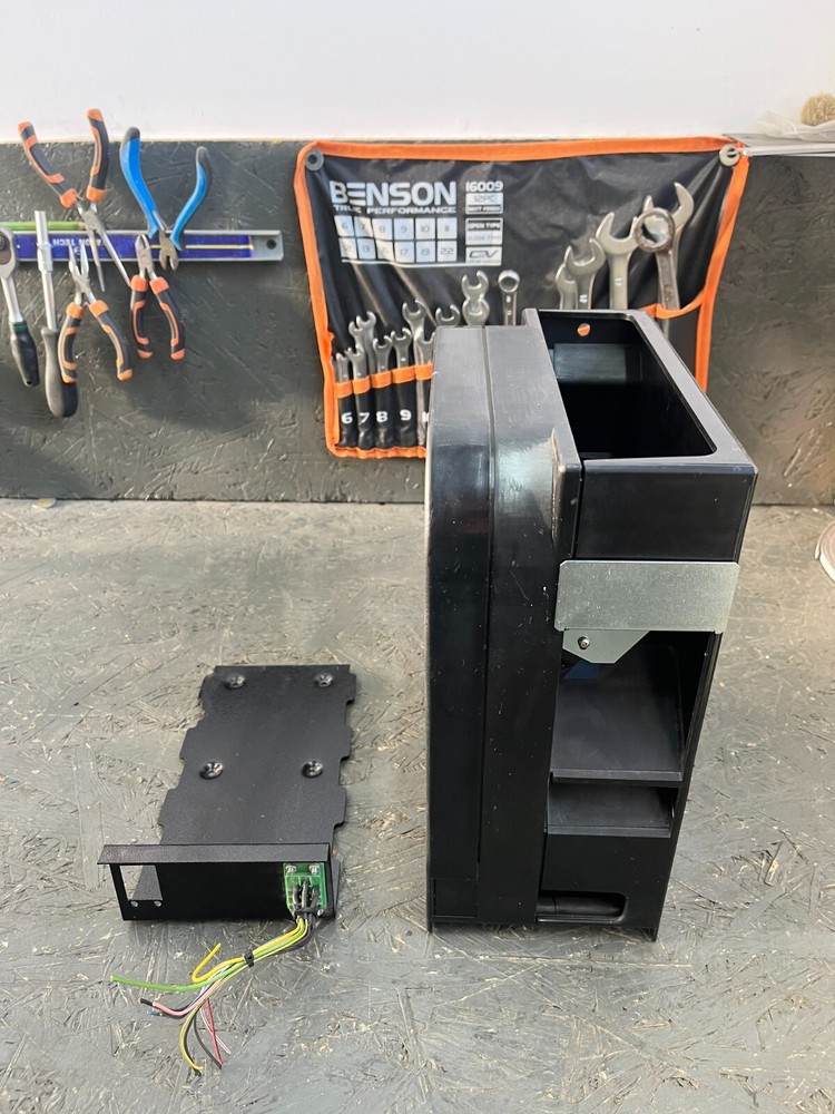 Money Controls Universal Hopper MK4 Version / PARALLEL/ PULS - PROTOCOL