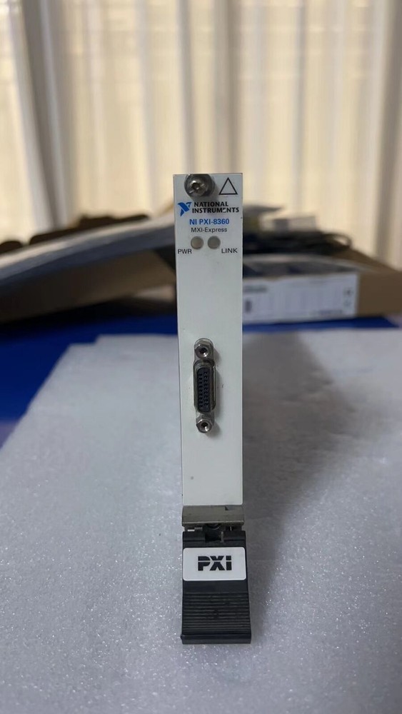 1x National Instruments NI PXI-8360 MXI-Express Interface, Remote Control Module