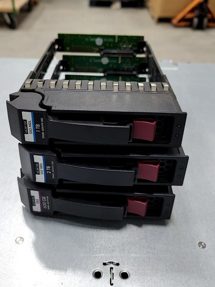 HP P2000 G3 MSA BK830A Dual Controller LFF Storage Array 12-Slot SEE NOTES