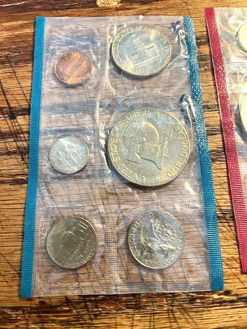 1976-P&D U.S. Mint Set/No Envelope/Clad #15501