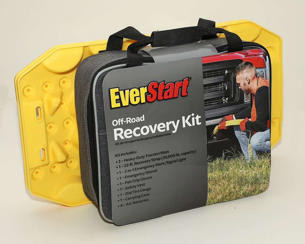 Everstart Off Road Auto Recovery Kit