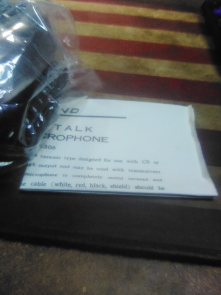 Midland Ceramic Microphone (Metal) Model 22-306