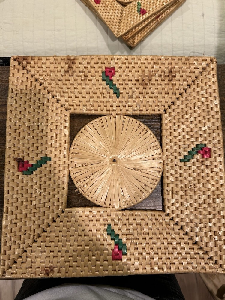 Complete Set Of Vintage Straw Kitchen Table Set Cherry Rose Pattern