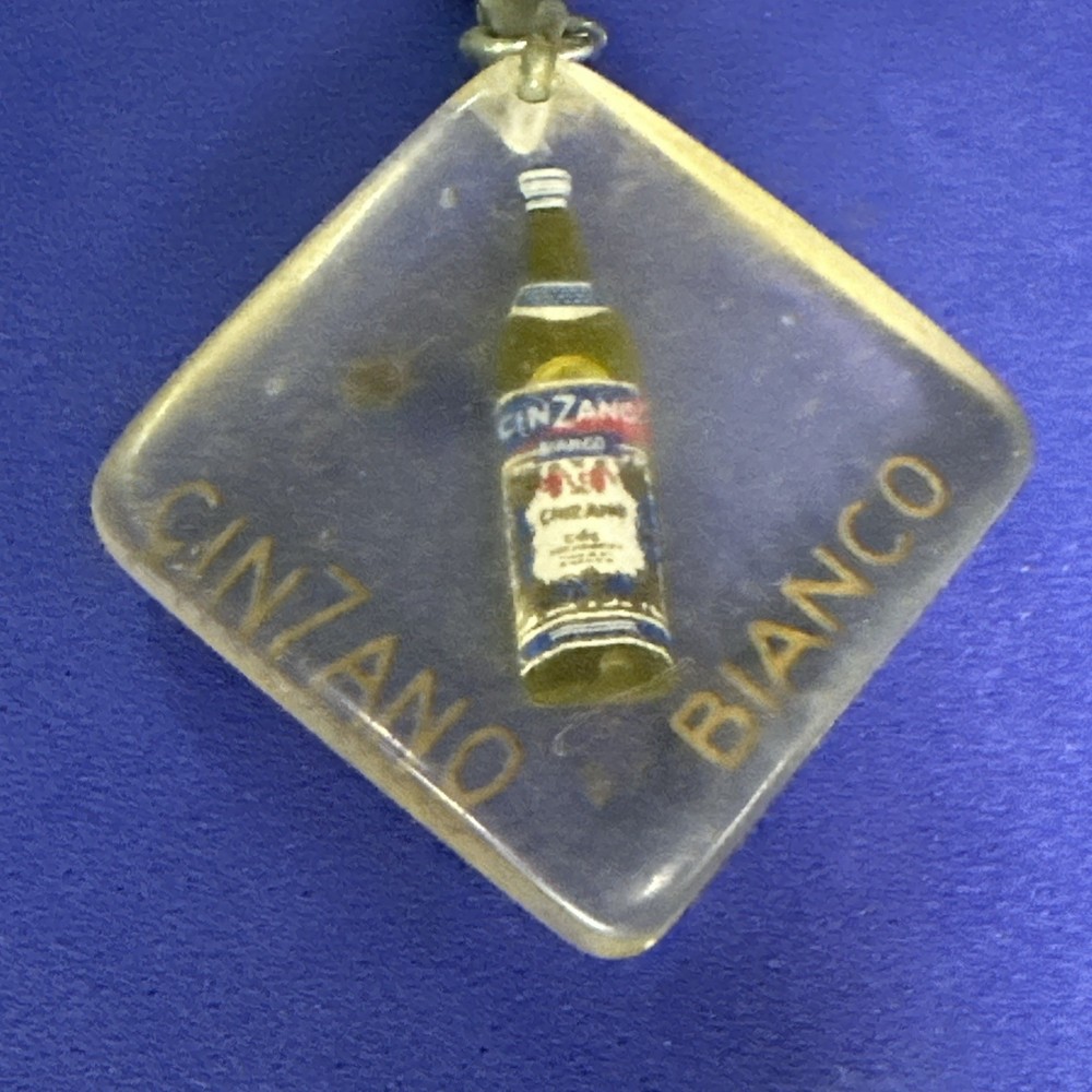 WHITE CINZANO - VINTAGE KEYCHAIN