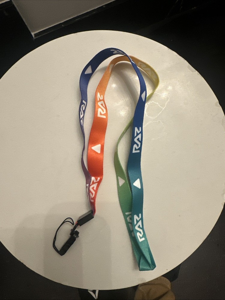 Raz Lanyard